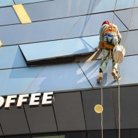 玻璃幕墙安全性检测